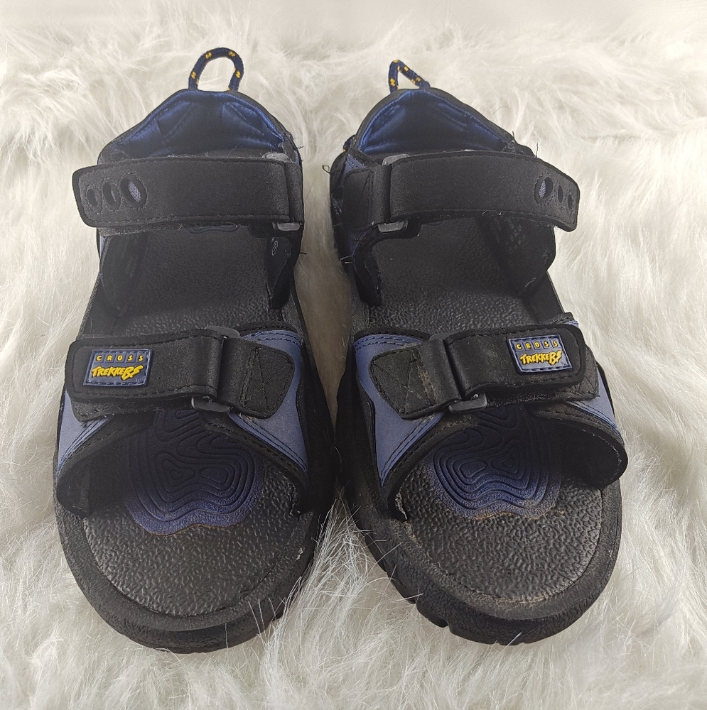 Cross Trekkers Sandals Mens size 11 Black Blue Sling Back Hiking Outdoor Shoes